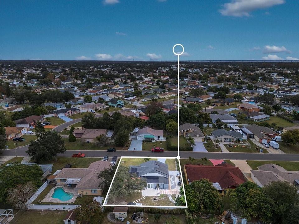 For Sale: $360,000 (3 beds, 2 baths, 1367 Square Feet)