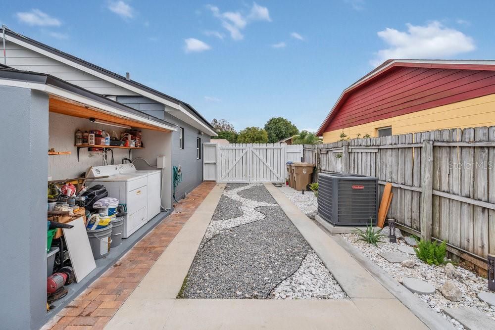 For Sale: $360,000 (3 beds, 2 baths, 1367 Square Feet)