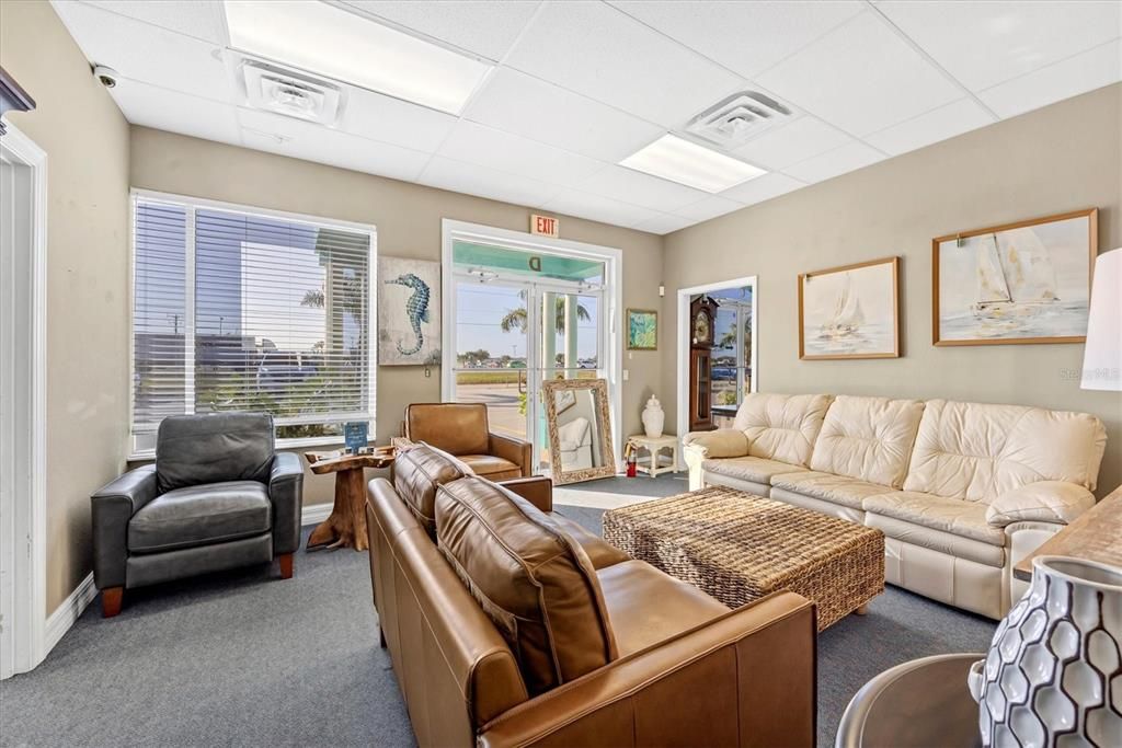 На продажу: $2,100,000 (0 спален, 0 ванн, 5916 Квадратных фут)