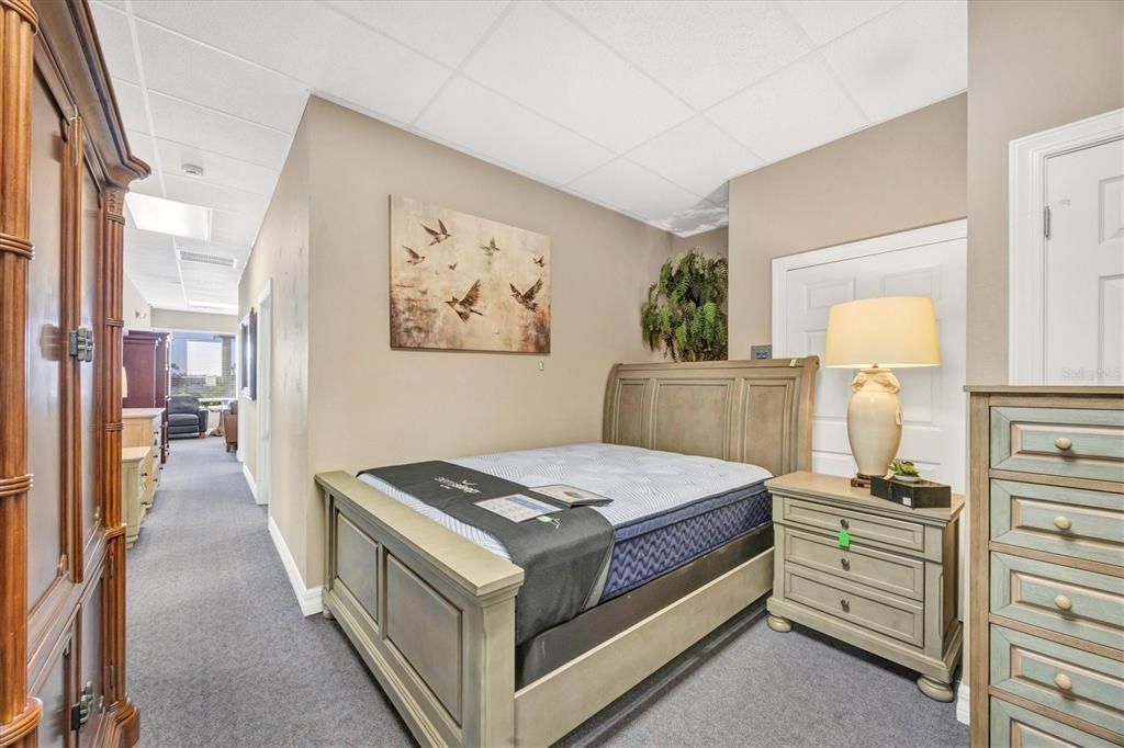 На продажу: $2,100,000 (0 спален, 0 ванн, 5916 Квадратных фут)