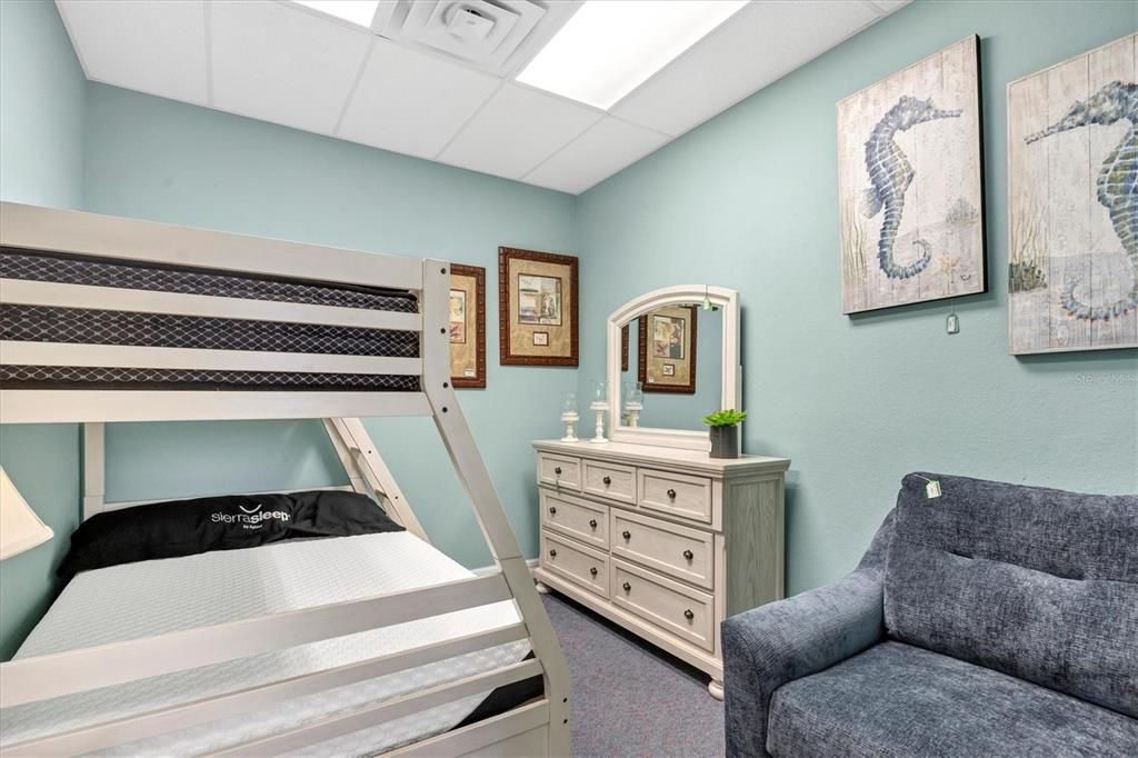 На продажу: $2,100,000 (0 спален, 0 ванн, 5916 Квадратных фут)