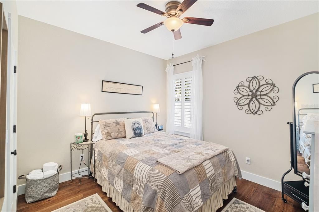 Active With Contract: $910,000 (3 beds, 2 baths, 2453 Square Feet)