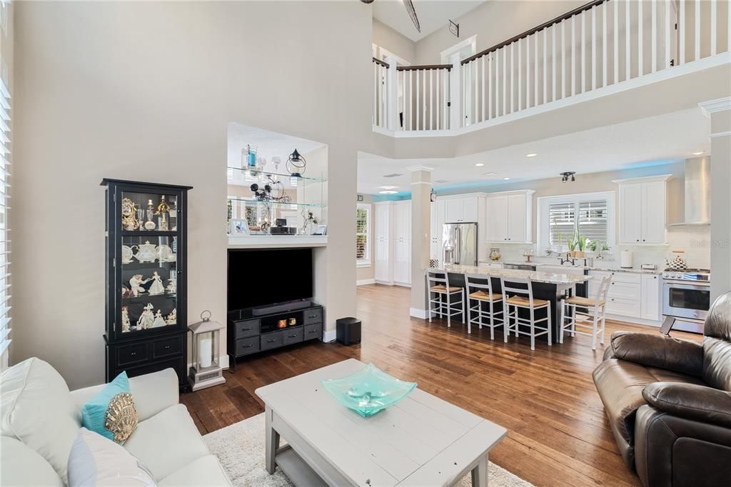 Active With Contract: $910,000 (3 beds, 2 baths, 2453 Square Feet)