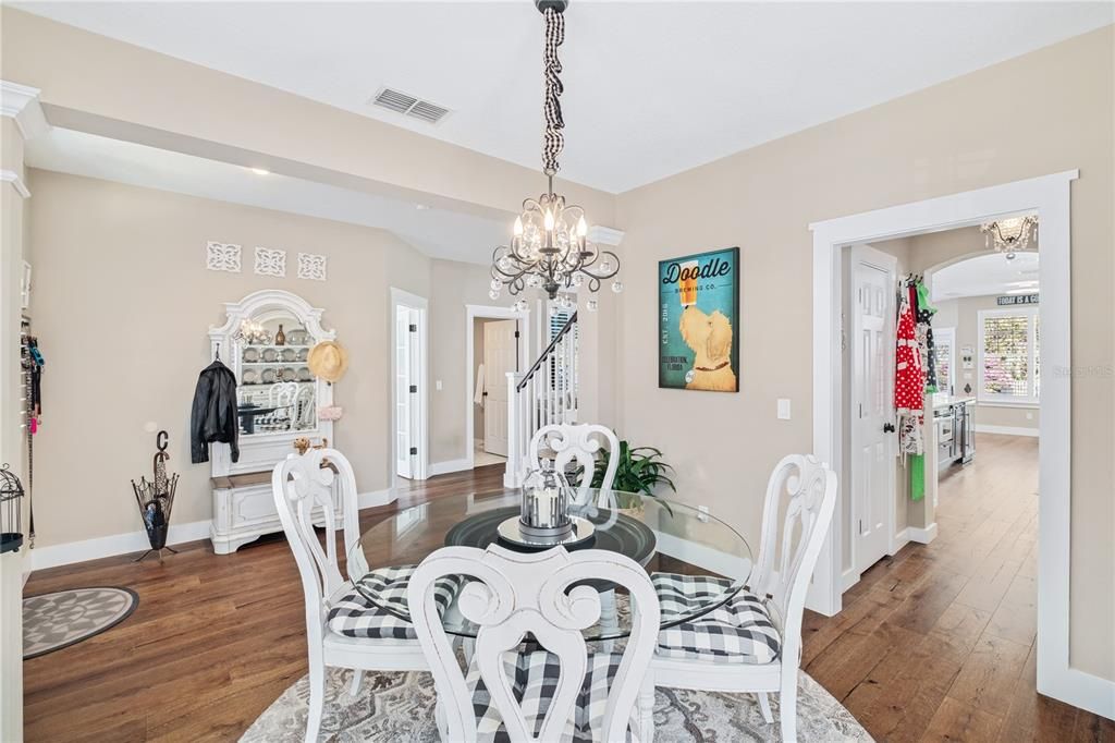 Active With Contract: $910,000 (3 beds, 2 baths, 2453 Square Feet)