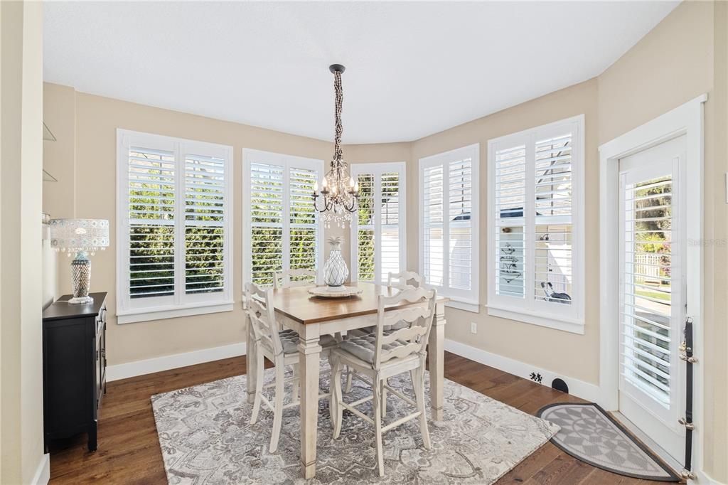 Active With Contract: $910,000 (3 beds, 2 baths, 2453 Square Feet)