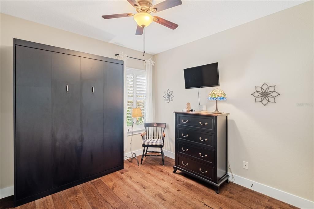 Active With Contract: $910,000 (3 beds, 2 baths, 2453 Square Feet)