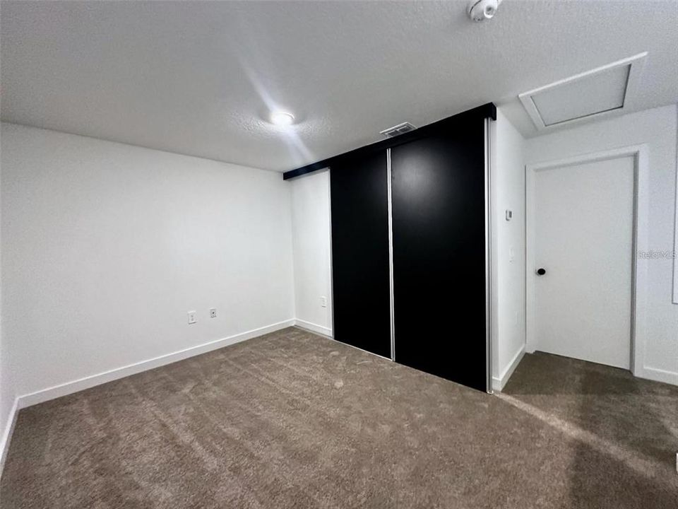 待售: $335,000 (3 贝兹, 3 浴室, 1360 平方英尺)