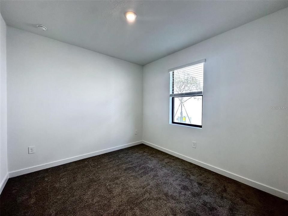 待售: $335,000 (3 贝兹, 3 浴室, 1360 平方英尺)