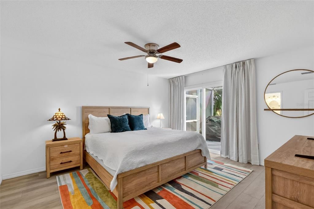 For Sale: $539,000 (3 beds, 2 baths, 1392 Square Feet)