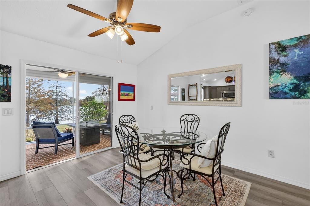 For Sale: $539,000 (3 beds, 2 baths, 1392 Square Feet)