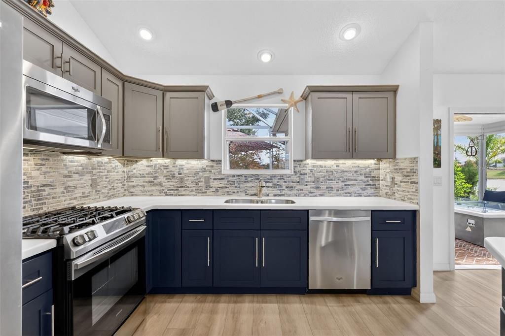 For Sale: $539,000 (3 beds, 2 baths, 1392 Square Feet)