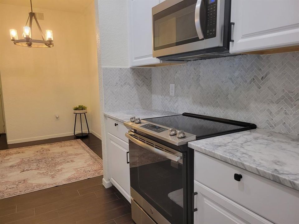 For Rent: $1,650 (2 beds, 2 baths, 1144 Square Feet)