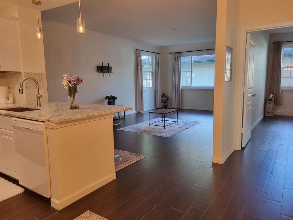 For Rent: $1,650 (2 beds, 2 baths, 1144 Square Feet)