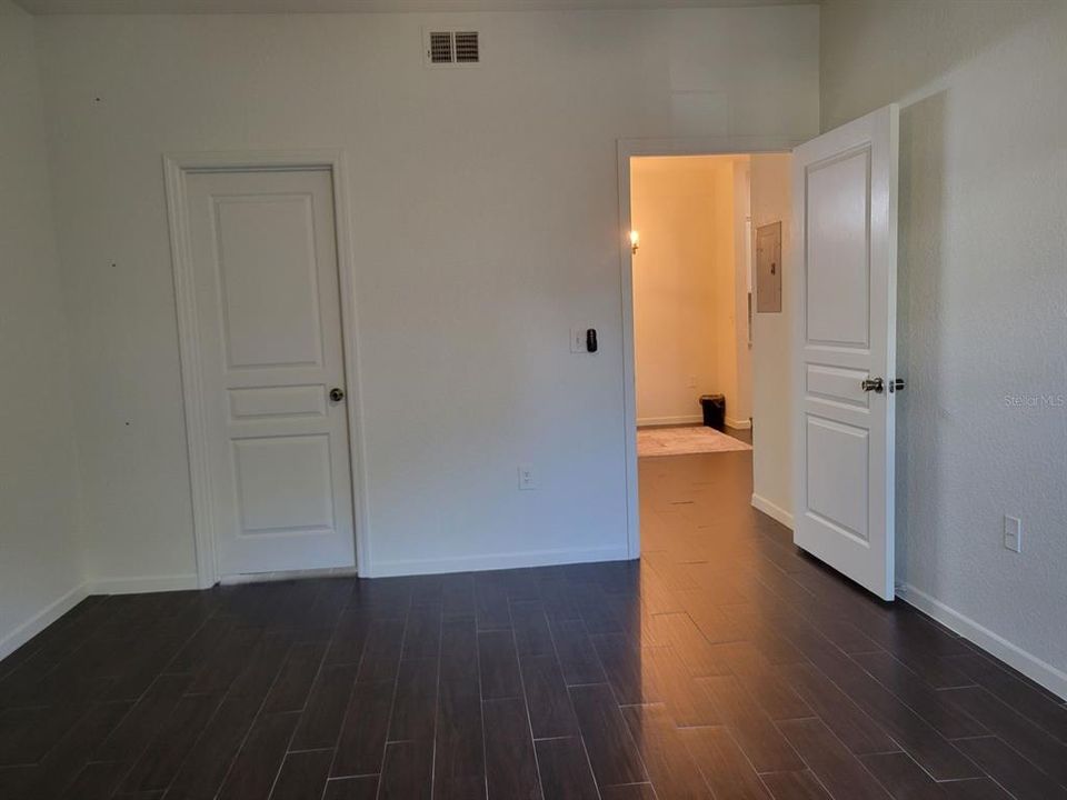 For Rent: $1,650 (2 beds, 2 baths, 1144 Square Feet)