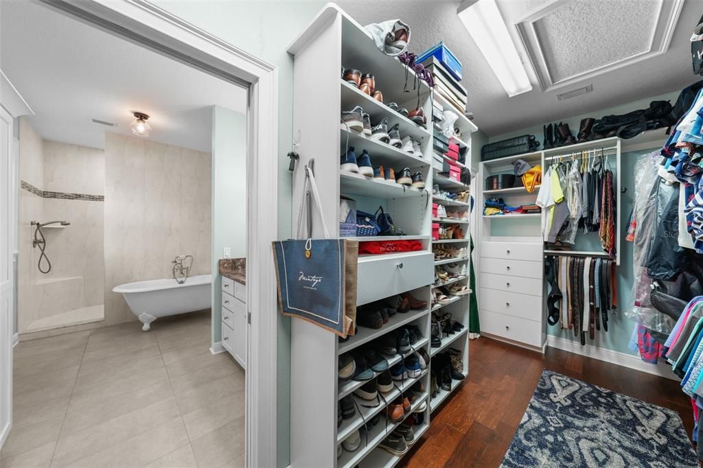 待售: $1,625,000 (4 贝兹, 3 浴室, 3375 平方英尺)