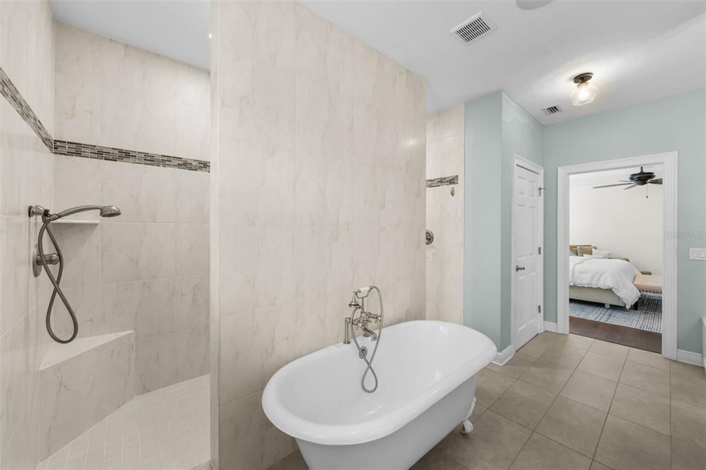 待售: $1,625,000 (4 贝兹, 3 浴室, 3375 平方英尺)