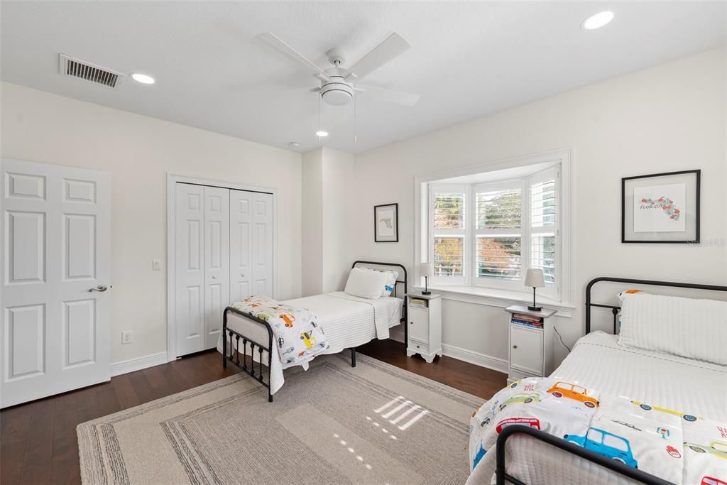 待售: $1,625,000 (4 贝兹, 3 浴室, 3375 平方英尺)