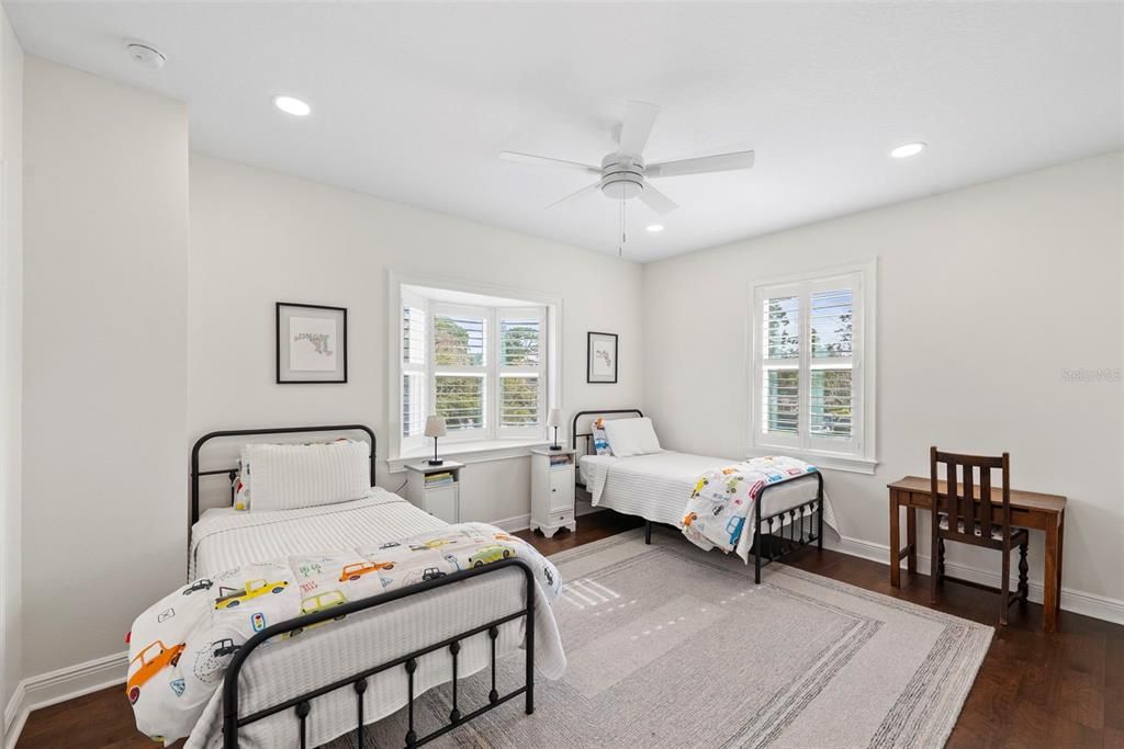 待售: $1,625,000 (4 贝兹, 3 浴室, 3375 平方英尺)