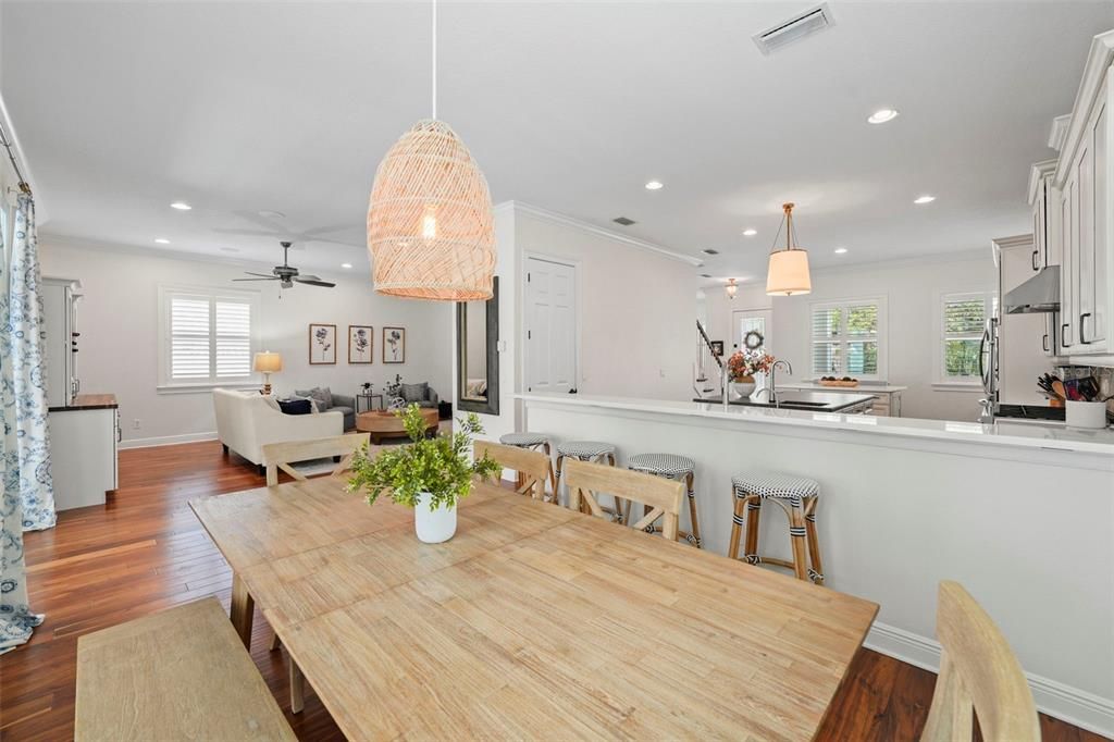 待售: $1,625,000 (4 贝兹, 3 浴室, 3375 平方英尺)