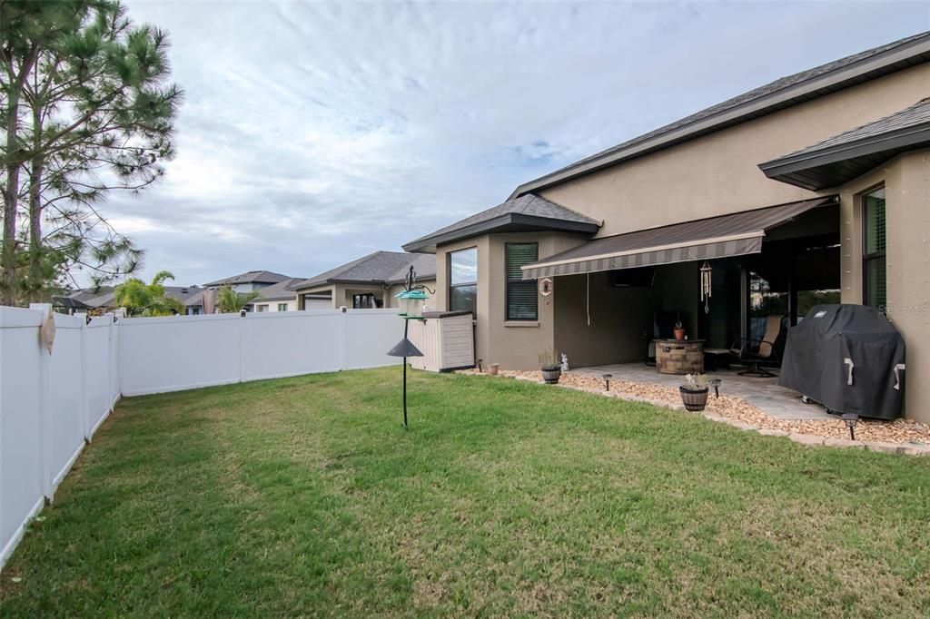 For Sale: $449,000 (4 beds, 2 baths, 1987 Square Feet)