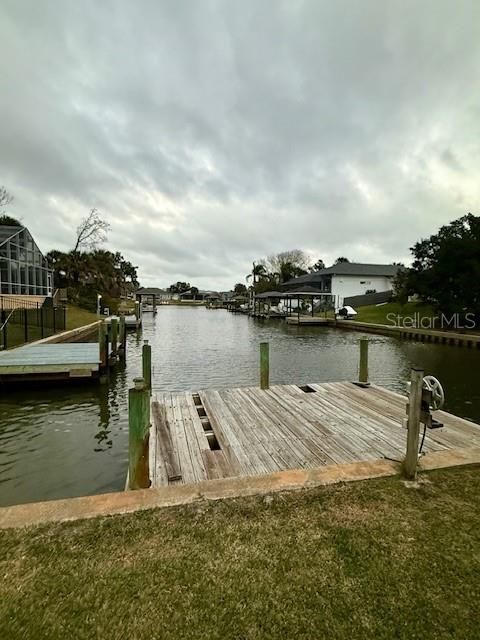 En Venta: $375,000 (3 camas, 2 baños, 2113 Pies cuadrados)