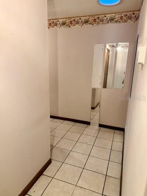 En Venta: $375,000 (3 camas, 2 baños, 2113 Pies cuadrados)