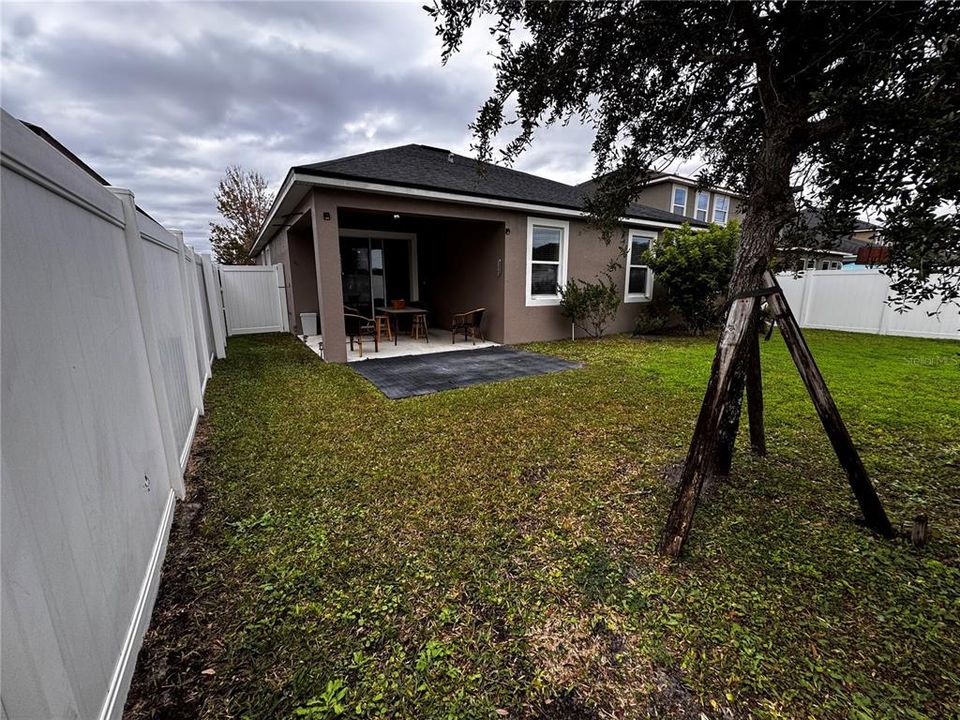 出租: $3,000 (3 贝兹, 2 浴室, 1755 平方英尺)