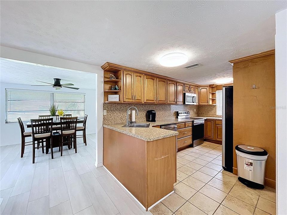 En Renta: $1,995 (2 camas, 2 baños, 1151 Pies cuadrados)