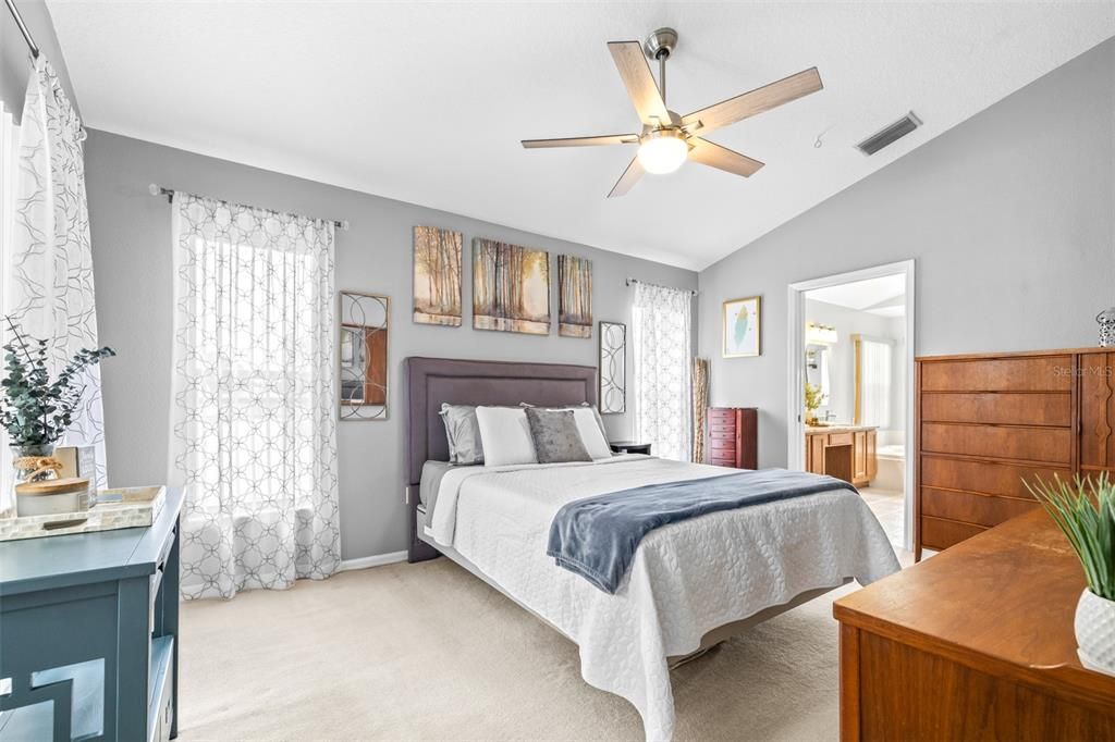 En Venta: $385,000 (3 camas, 2 baños, 1455 Pies cuadrados)