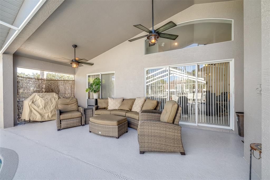 En Venta: $385,000 (3 camas, 2 baños, 1455 Pies cuadrados)