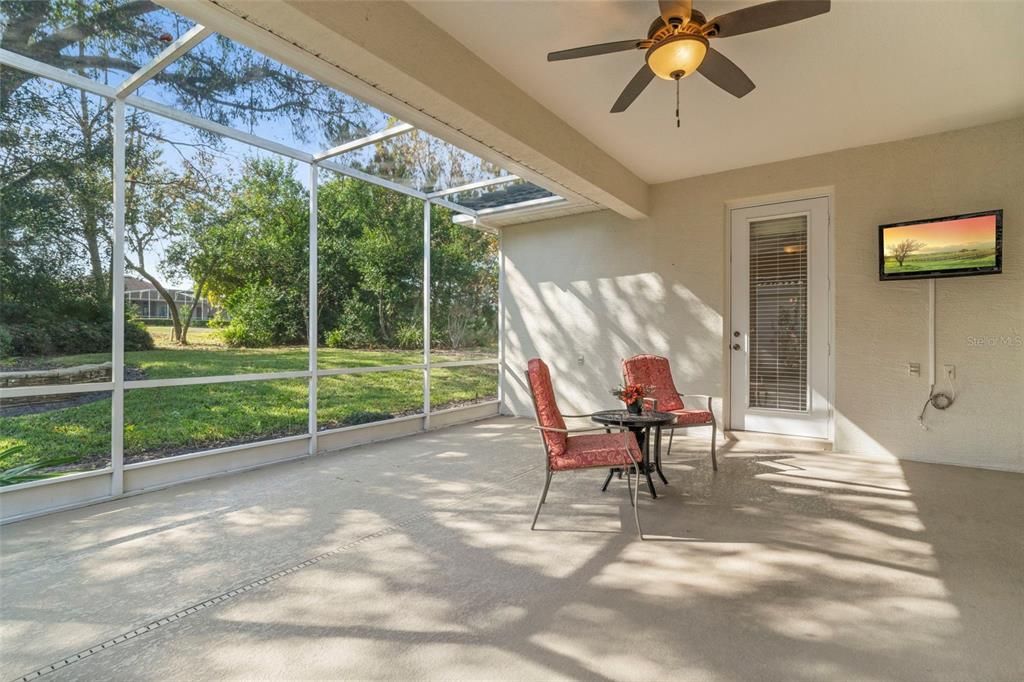 En Venta: $410,000 (3 camas, 2 baños, 1901 Pies cuadrados)