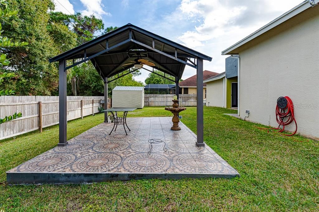 На продажу: $525,000 (5 спален, 3 ванн, 3136 Квадратных фут)