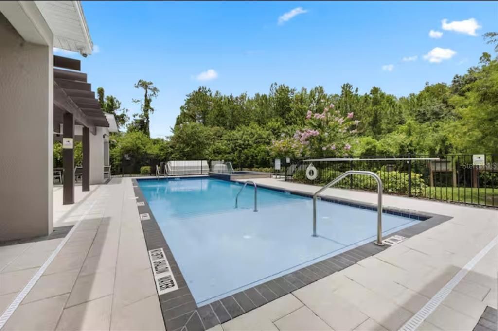 For Rent: $2,800 (3 beds, 2 baths, 1379 Square Feet)