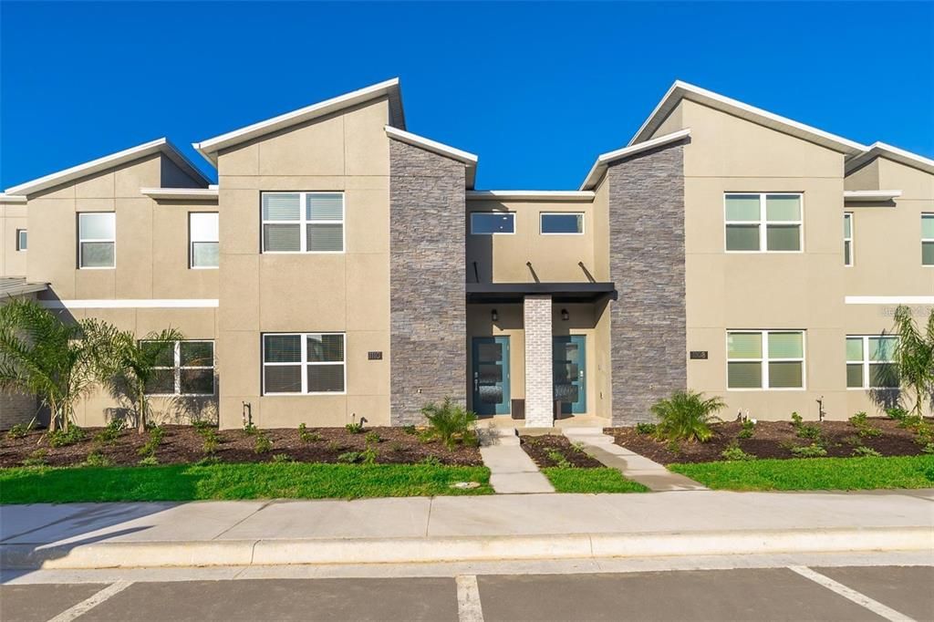 For Rent: $2,650 (4 beds, 3 baths, 1914 Square Feet)