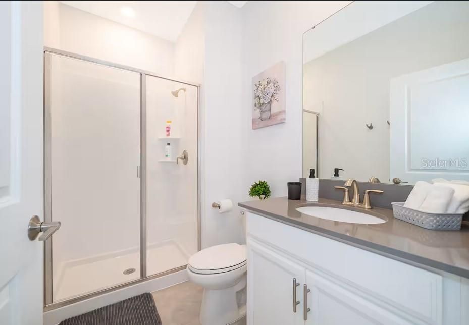 For Rent: $2,650 (4 beds, 3 baths, 1914 Square Feet)