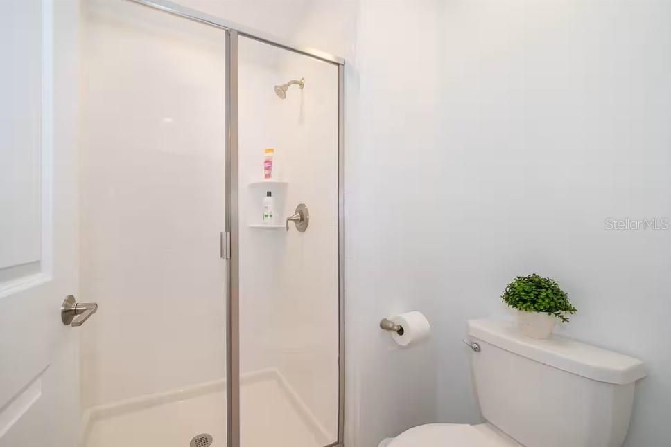 For Rent: $2,650 (4 beds, 3 baths, 1914 Square Feet)