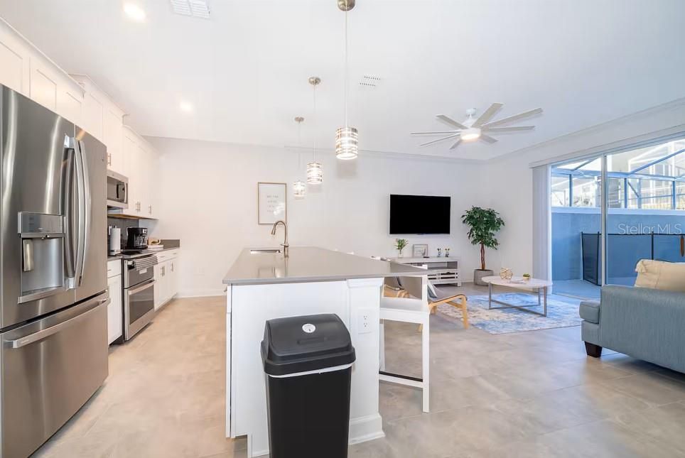 For Rent: $2,650 (4 beds, 3 baths, 1914 Square Feet)