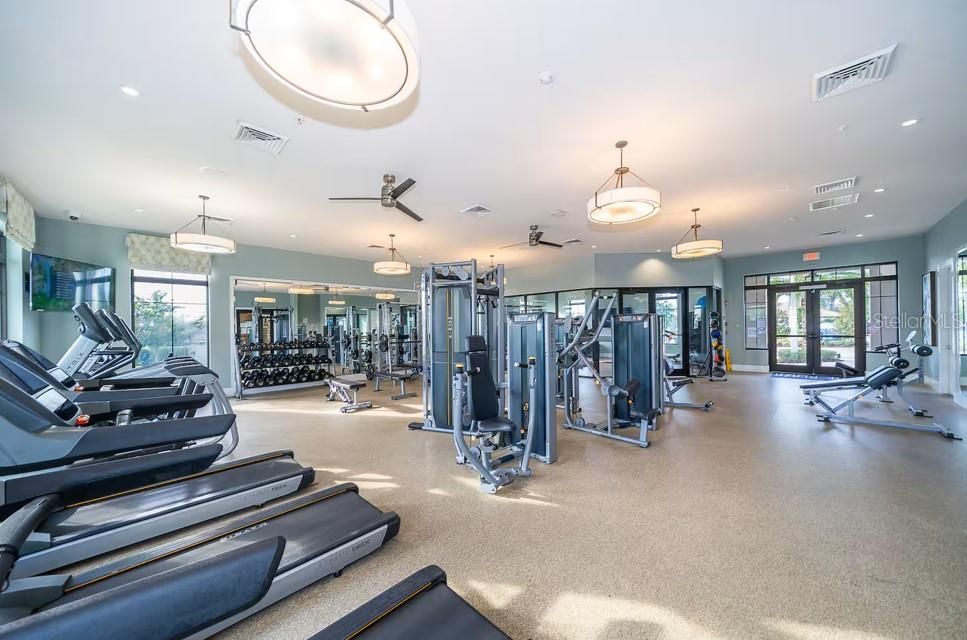 For Rent: $2,650 (4 beds, 3 baths, 1914 Square Feet)