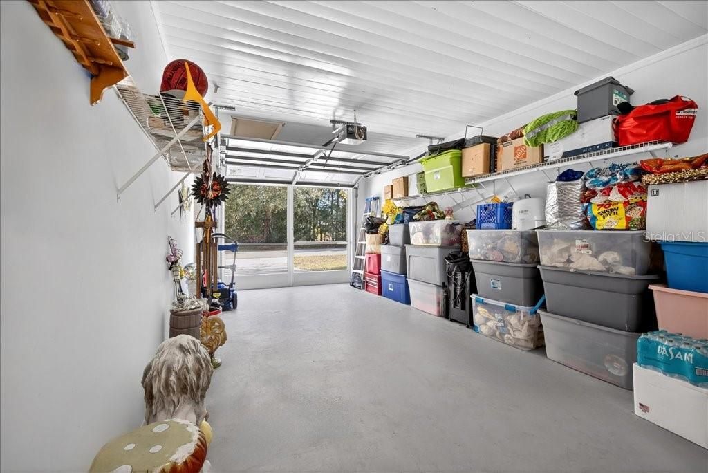 For Sale: $179,000 (2 beds, 2 baths, 960 Square Feet)