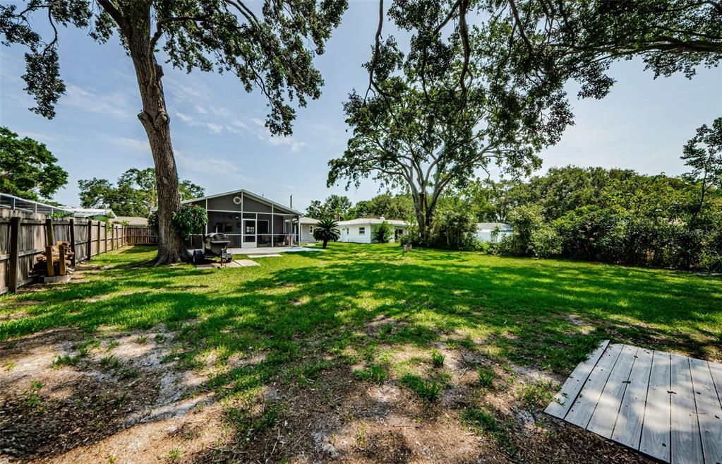 For Sale: $479,900 (3 beds, 3 baths, 1729 Square Feet)