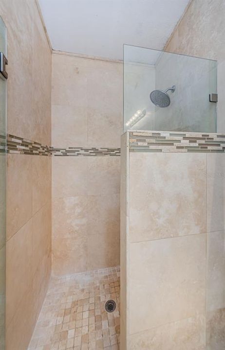 For Sale: $479,900 (3 beds, 3 baths, 1729 Square Feet)