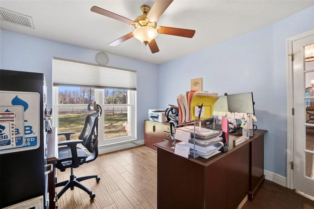 For Sale: $875,000 (4 beds, 3 baths, 3694 Square Feet)