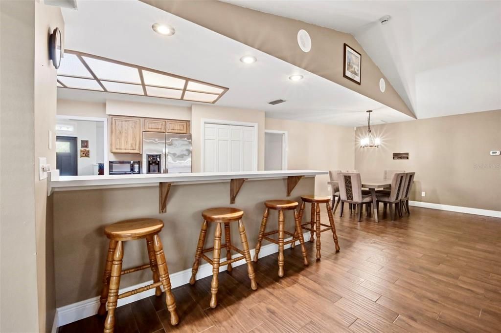 For Sale: $875,000 (4 beds, 3 baths, 3694 Square Feet)