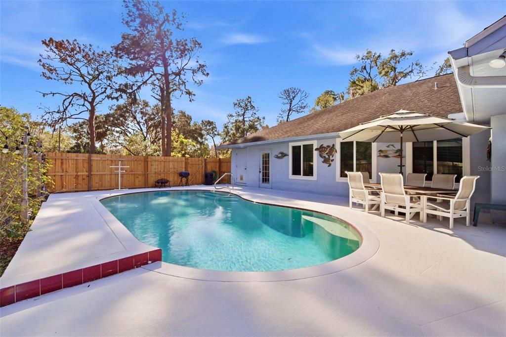 For Sale: $875,000 (4 beds, 3 baths, 3694 Square Feet)