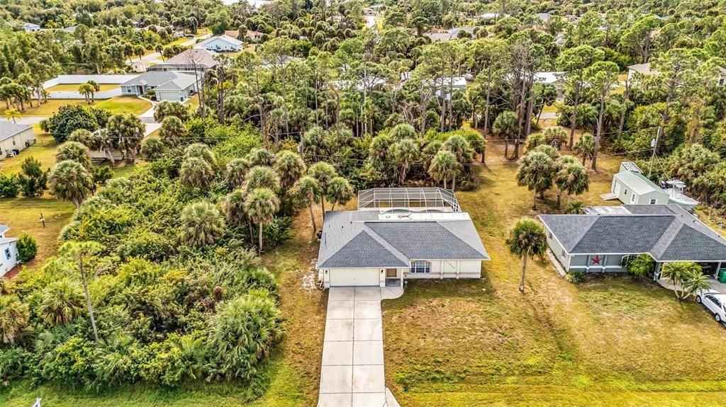 For Sale: $279,000 (3 beds, 2 baths, 1140 Square Feet)