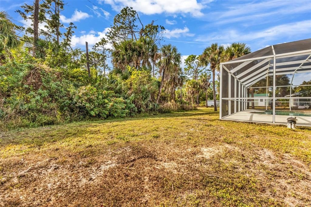 For Sale: $279,000 (3 beds, 2 baths, 1140 Square Feet)