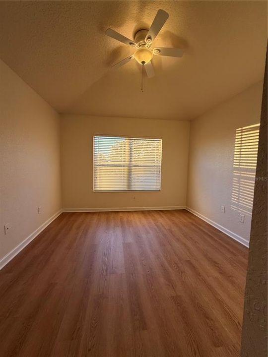 В аренду: $1,650 (3 спален, 2 ванн, 1584 Квадратных фут)