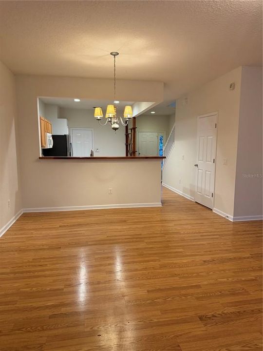 В аренду: $1,650 (3 спален, 2 ванн, 1584 Квадратных фут)