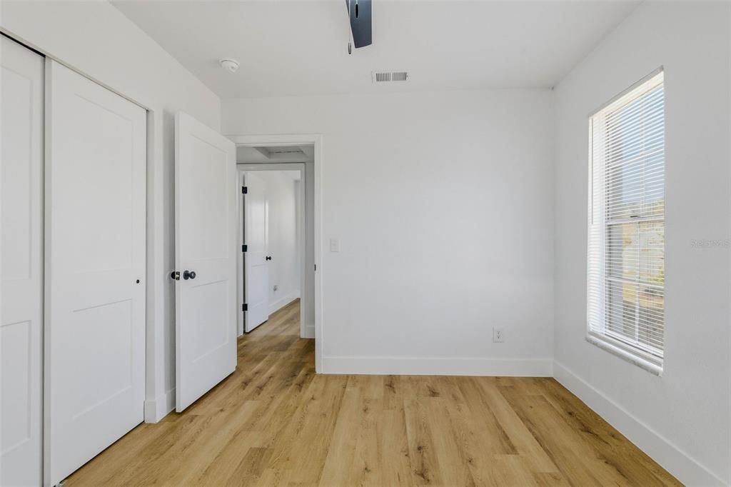 For Sale: $389,000 (3 beds, 2 baths, 1146 Square Feet)