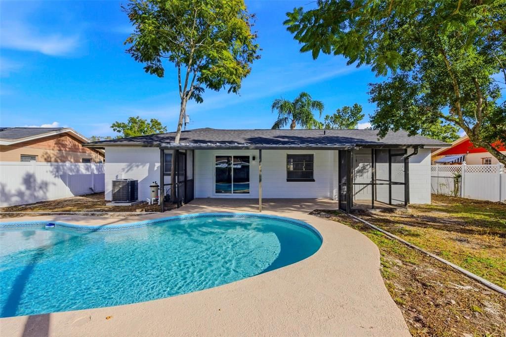 For Sale: $389,000 (3 beds, 2 baths, 1146 Square Feet)